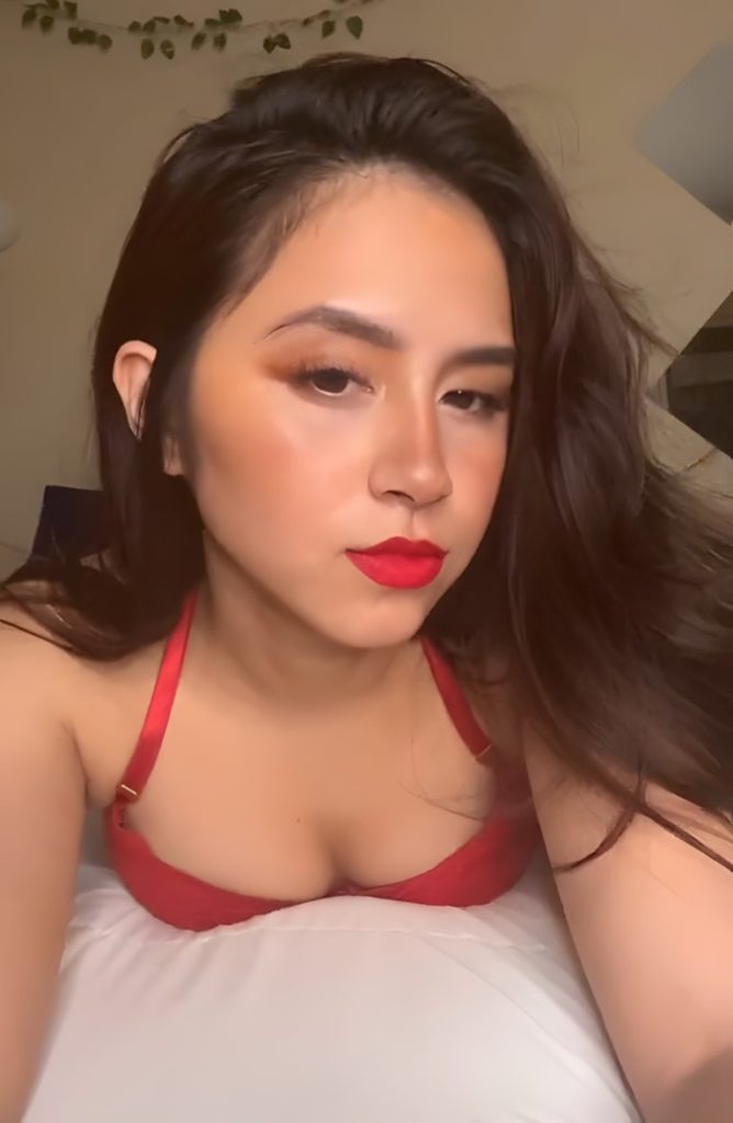 Filipinacita-in-a-red-bikini